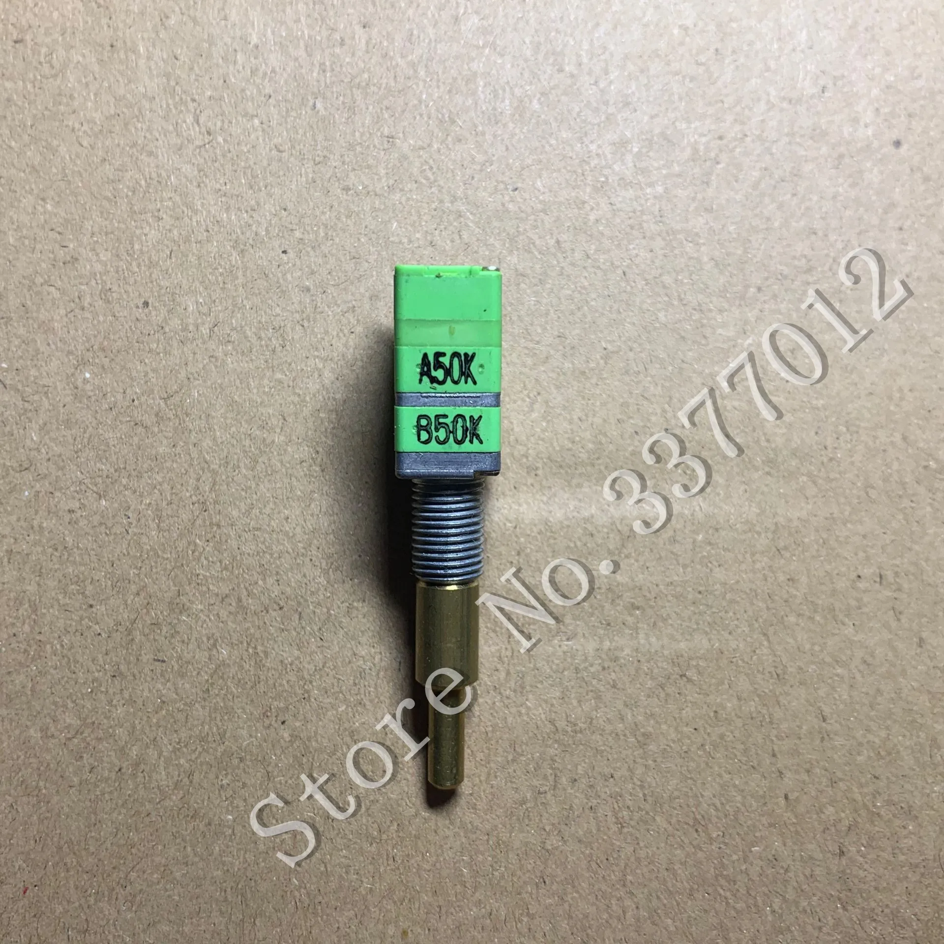 Taiwan ALPHA 09 Precision Potentiometer Dual Axis potentiometer A50KB50K with switch navigation audio
Taiwan ALPHA 09 Precision Potentiometer Dual Axis potentiometer A50KB50K with switch navigation audio