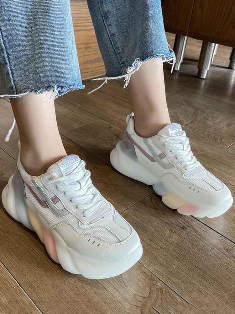 Net celebrity old shoes female 2021 new students all-match super fire and thin jelly women's shoes explosive casual sports shoes
Net celebrity old shoes female 2021 new students all-match super fire and thin jelly women's shoes explosive casual sports shoes