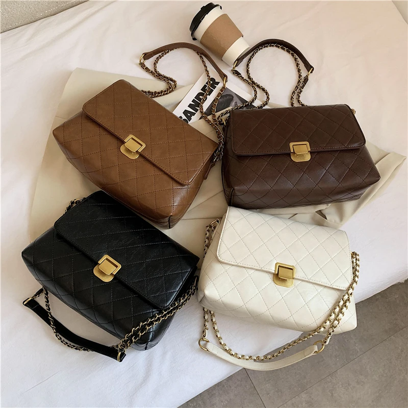 2021 New FashionQuilted Shoulder Crossbody Bags for Women Purses and Handbags Vintage Luxury Designer Ladies Messenger Bags 
2021 New FashionQuilted Shoulder Crossbody Bags for Women Purses and Handbags Vintage Luxury Designer Ladies Messenger Bags