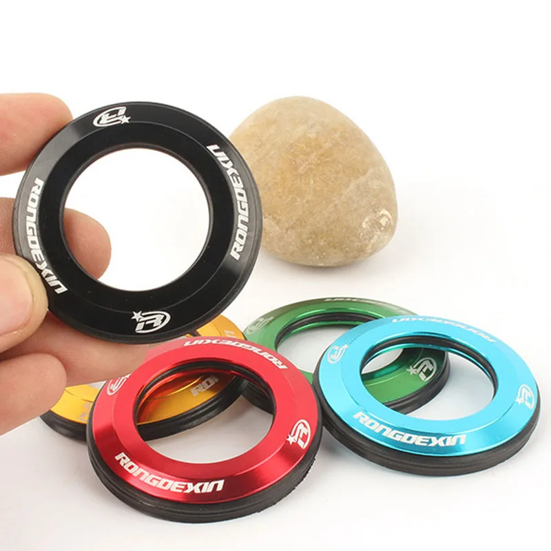 1PC Bicycle Headset Cap MTB Mountain Bike Top Cap Cover CNC Aluminum Alloy Earphone Cap With Dustproof Rubber Sleeve
1PC Bicycle Headset Cap MTB Mountain Bike Top Cap Cover CNC Aluminum Alloy Earphone Cap With Dustproof Rubber Sleeve