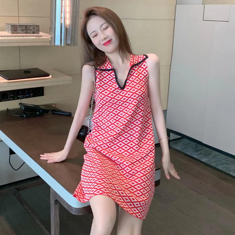 Women Dresses Summer 2021 Sexy V Neck Beach Dress Short Sleeve Mini Dress
Women Dresses Summer 2021 Sexy V Neck Beach Dress Short Sleeve Mini Dress