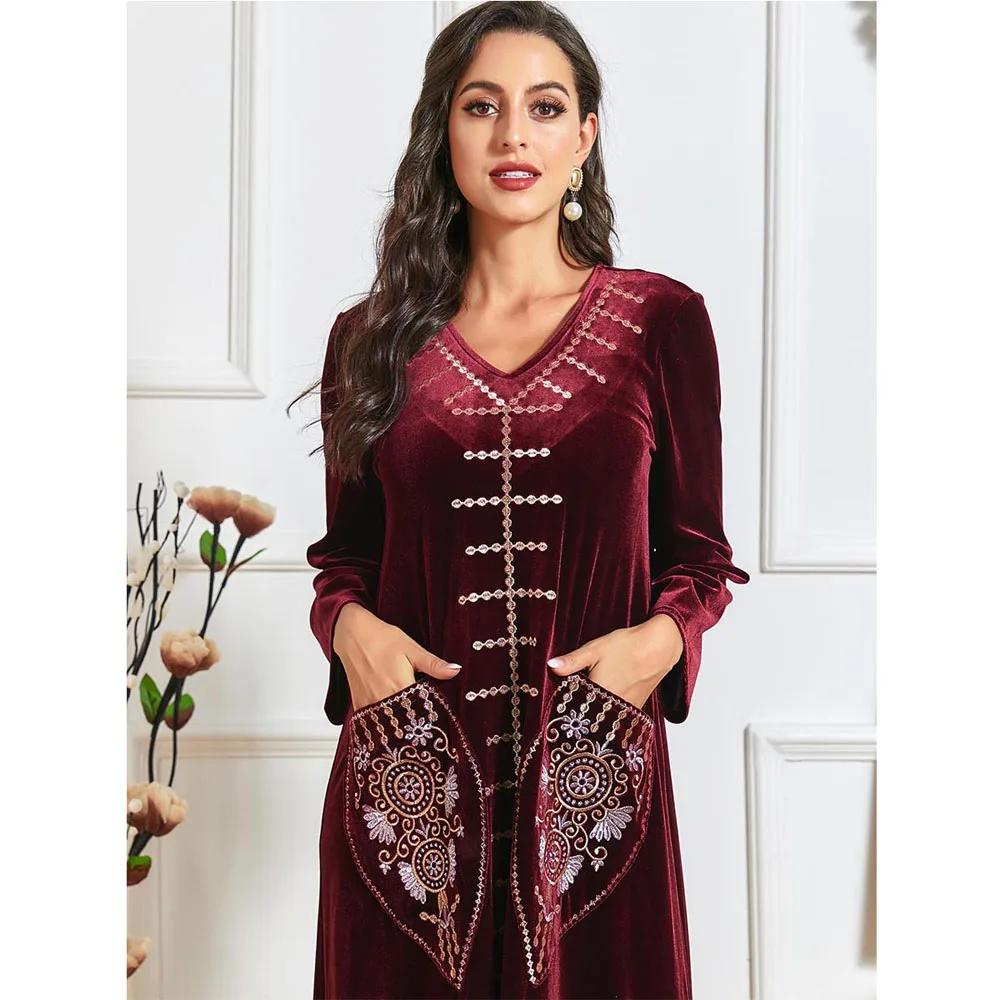 Plus Size Abaya Velvet Muslim Embroidery Long Dress Dubai Kaftan Arab Jilbab Turkish V-neck Pockets Casual Autumn Winter Dresses
Plus Size Abaya Velvet Muslim Embroidery Long Dress Dubai Kaftan Arab Jilbab Turkish V-neck Pockets Casual Autumn Winter Dresses