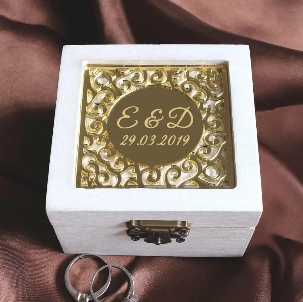 Personalized Wedding Ring Box,Custom Rustic Wood Ring Holder,Wedding Ring Bearer Box,Engagement Box,Wedding Decor
Personalized Wedding Ring Box,Custom Rustic Wood Ring Holder,Wedding Ring Bearer Box,Engagement Box,Wedding Decor