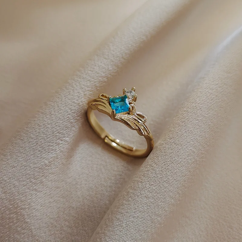 Copper Gold Rings For Women 2021 Trend Fashion jewelry Accessories Woman Red Blue Crystal Zircon Small Simple Ring Resizable 
Copper Gold Rings For Women 2021 Trend Fashion jewelry Accessories Woman Red Blue Crystal Zircon Small Simple Ring Resizable
