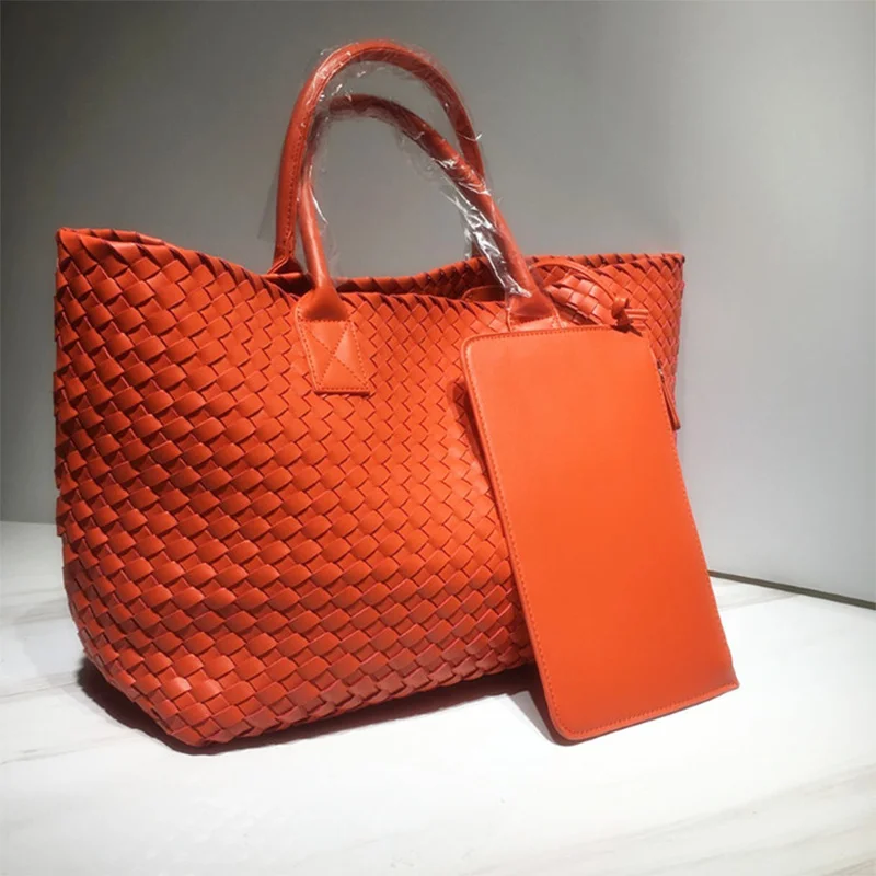 Women 2021 New Fashion Handbags Women's Brand Designer Weave Casual Shoulder Bag Big Capacity Bag With Purse Femmes Tote Bag
Women 2021 New Fashion Handbags Women's Brand Designer Weave Casual Shoulder Bag Big Capacity Bag With Purse Femmes Tote Bag