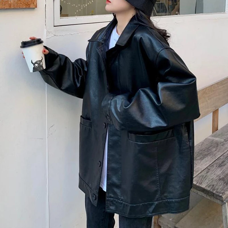 Casual Black Leather Jacket Women Korean Thin Loose Moto Jacket Female 2021 Spring Fashion Streetwear Lady Outerwear Biker Coats
Casual Black Leather Jacket Women Korean Thin Loose Moto Jacket Female 2021 Spring Fashion Streetwear Lady Outerwear Biker Coats