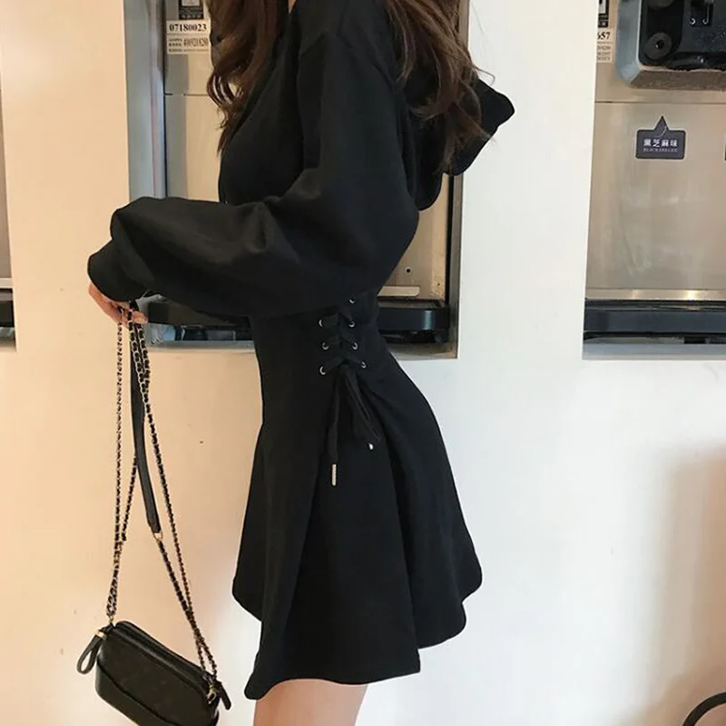 Spring Hooded Dress Women Lace-up Waist Slim Black Gothic Dress Women Short Mini Harajuku Streetwear Vestidos Women Clothing
Spring Hooded Dress Women Lace-up Waist Slim Black Gothic Dress Women Short Mini Harajuku Streetwear Vestidos Women Clothing