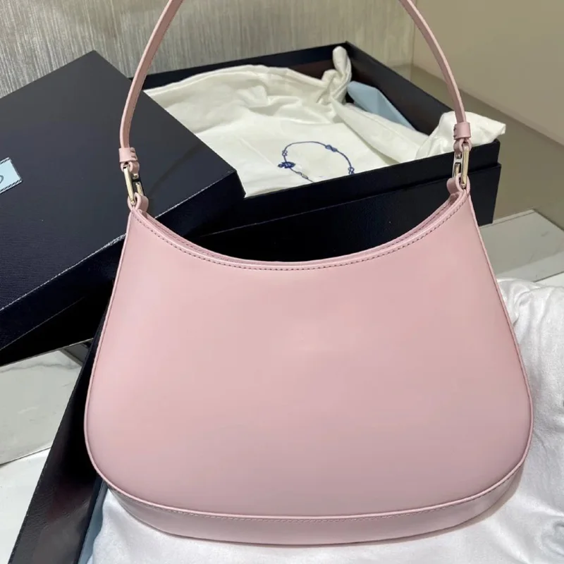 Handle Bag Women Retro Handbag Shoulder Totes Underarm Vintage Top Handle Bag Female Small Subaxillary Bags Clutch
Handle Bag Women Retro Handbag Shoulder Totes Underarm Vintage Top Handle Bag Female Small Subaxillary Bags Clutch