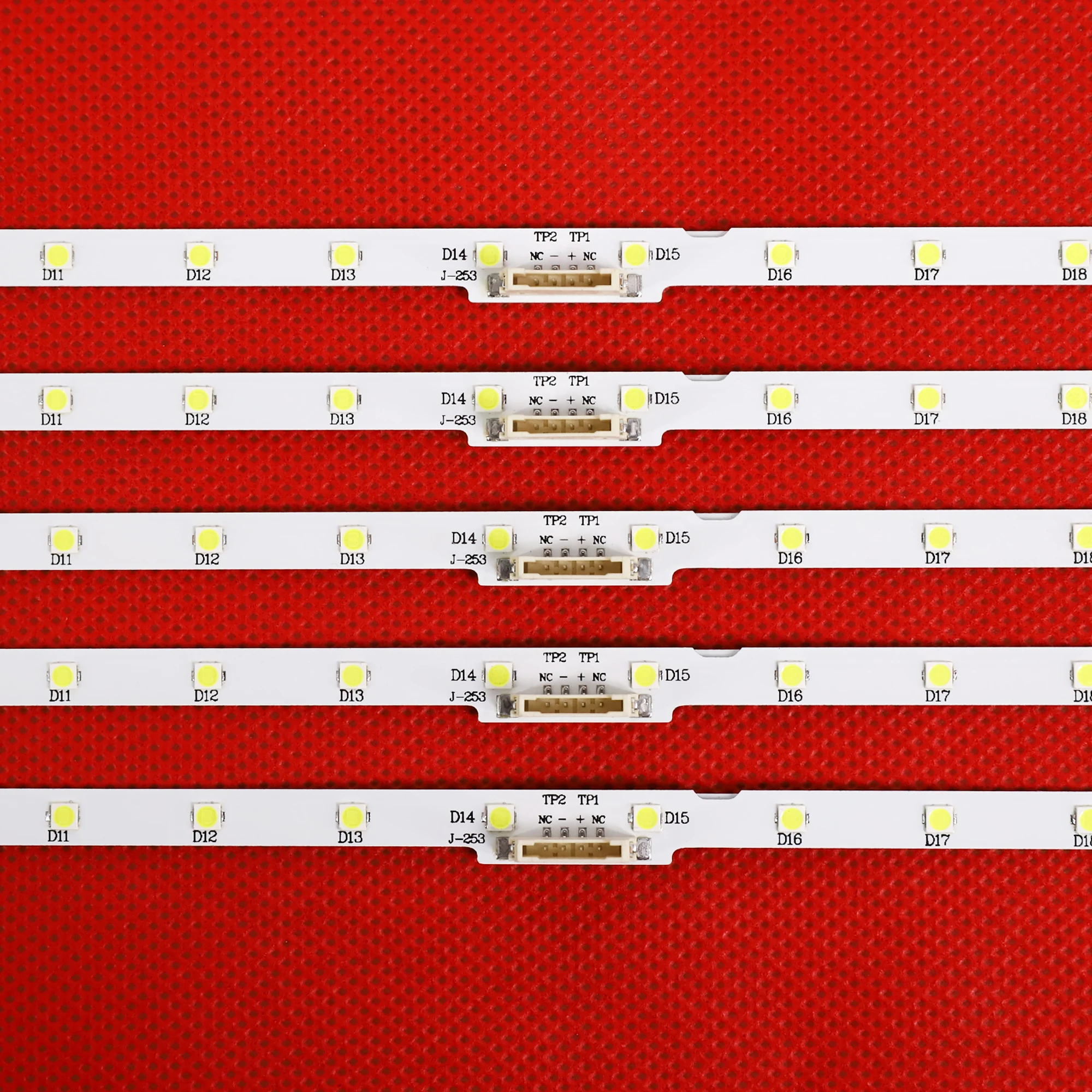 10 шт./лот светодиодная подсветка для Samsung UN43NU7100 UE43NU7100U AOT_43_NU7100F UE43NU7120U UE43NU7170U BN96-45954A UE43NU7100
10 шт./лот светодиодная подсветка для Samsung UN43NU7100 UE43NU7100U AOT_43_NU7100F UE43NU7120U UE43NU7170U BN96-45954A UE43NU7100