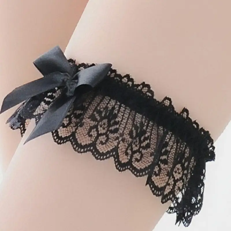 3Pcs Bridal Wedding Hollow Out Floral Lace Wide Leg Ring Wrist Band Solid Color Bowknot Scalloped Elastic Thigh Garter Belt
3Pcs Bridal Wedding Hollow Out Floral Lace Wide Leg Ring Wrist Band Solid Color Bowknot Scalloped Elastic Thigh Garter Belt