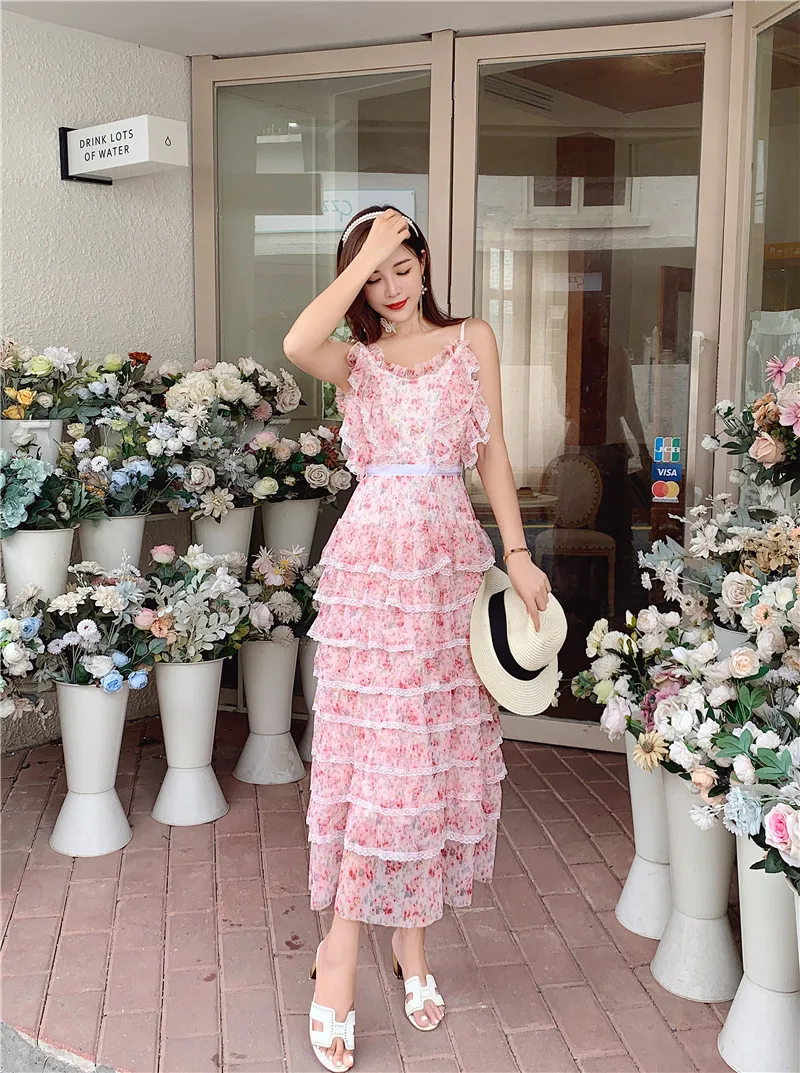 2021 Runway Women Holiday Beach Dress Fashion Summer Chiffon Flower Print Lace Cascade Ruffles Pink Spaghetti Strap Long Dresses
2021 Runway Women Holiday Beach Dress Fashion Summer Chiffon Flower Print Lace Cascade Ruffles Pink Spaghetti Strap Long Dresses