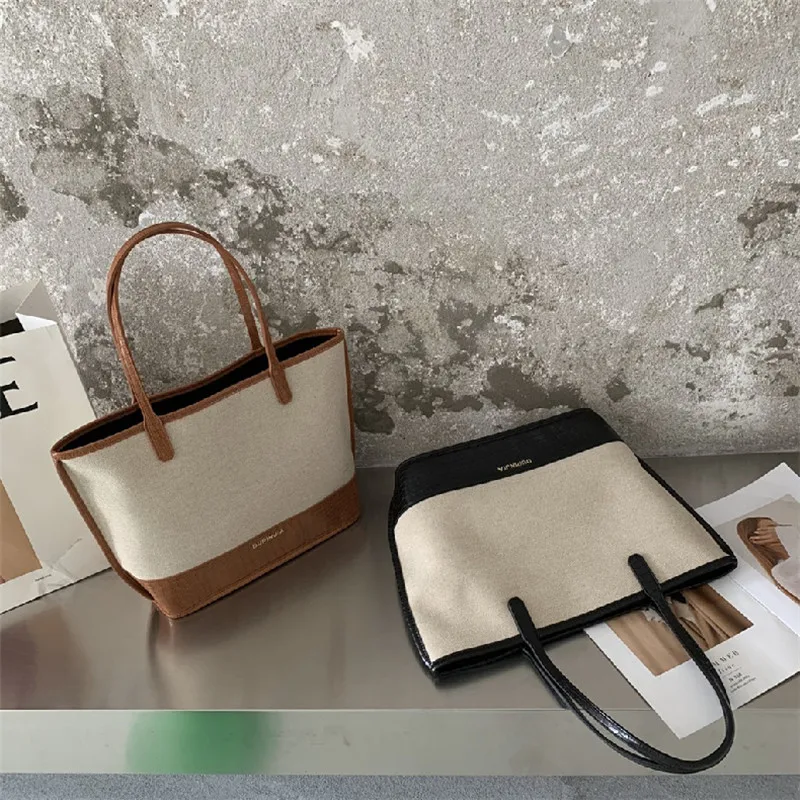 Genuine Leather Women Buckets 2021 New Fashion Larger Capacity One Shoulder Bags Ladies Purse and Handbags Channels Handbags Cc
Genuine Leather Women Buckets 2021 New Fashion Larger Capacity One Shoulder Bags Ladies Purse and Handbags Channels Handbags Cc