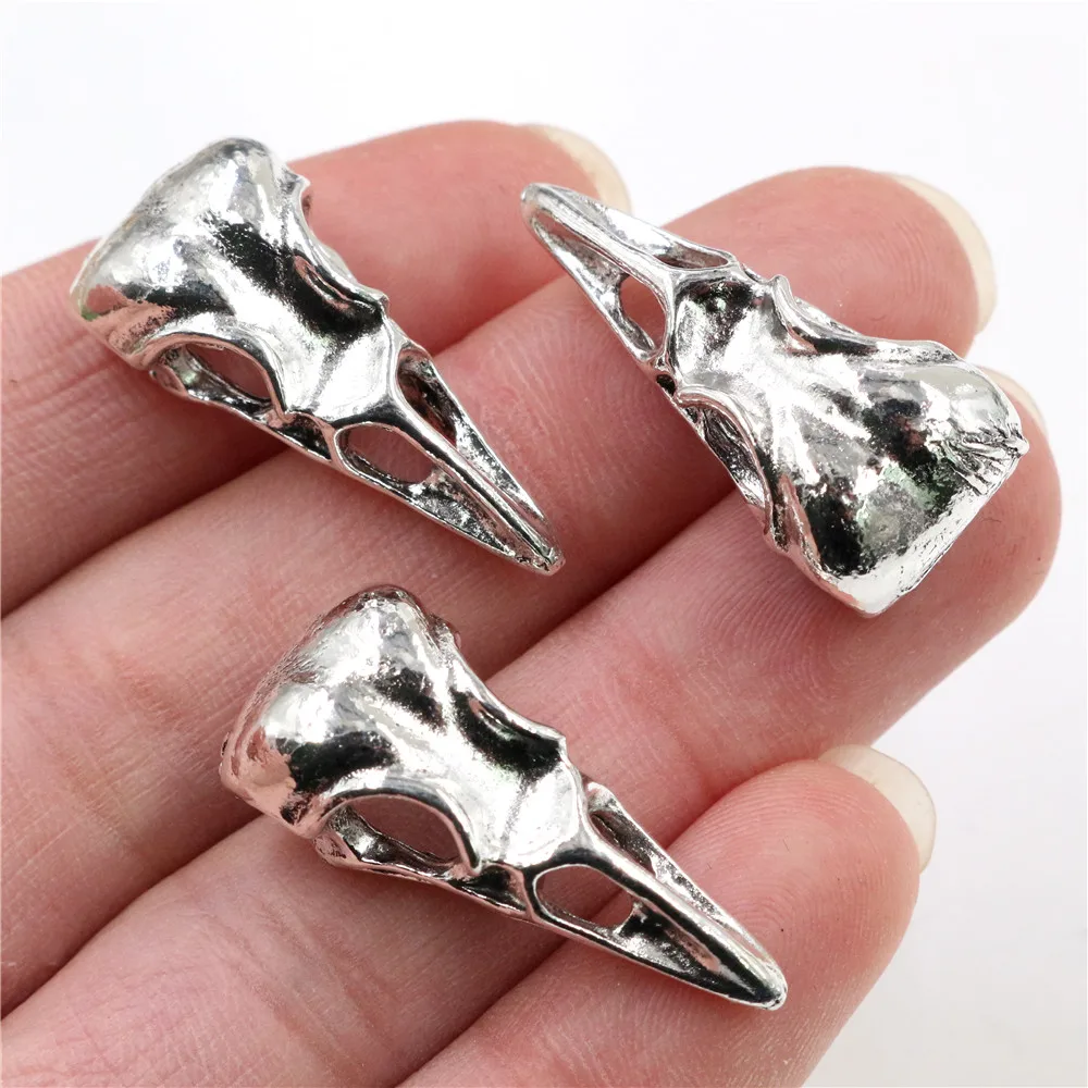 32x14mm 4pcs Antique Silver Plated Hollow Sharp Mouth Skull Handmade Charms Pendant:DIY for bracelet necklace-Q6-13
32x14mm 4pcs Antique Silver Plated Hollow Sharp Mouth Skull Handmade Charms Pendant:DIY for bracelet necklace-Q6-13