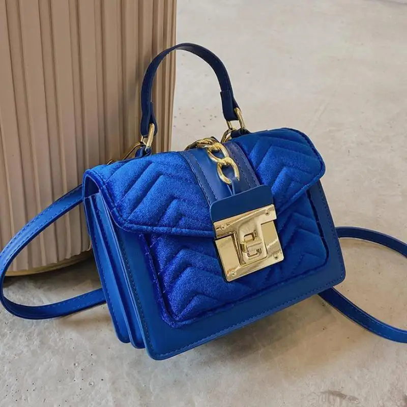 Lnv Luxury Simple Small Golden Velvet Flap Crossbody Shoulder Bags 2021 Winter Fashion Casual Travel Handbags And Purses 2021
Lnv Luxury Simple Small Golden Velvet Flap Crossbody Shoulder Bags 2021 Winter Fashion Casual Travel Handbags And Purses 2021