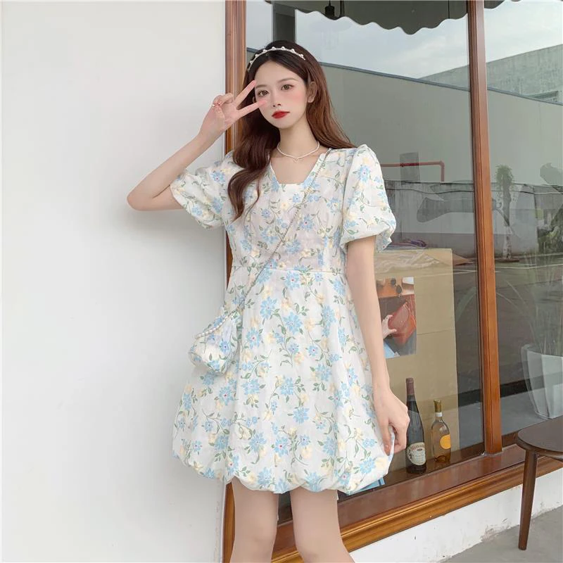 Sweet Floral Mini Dress Summer V-neck Chiffon Dresses For Women 2021 Fashion Short Sleeve Dresses For Women Party New Slim Dress
Sweet Floral Mini Dress Summer V-neck Chiffon Dresses For Women 2021 Fashion Short Sleeve Dresses For Women Party New Slim Dress