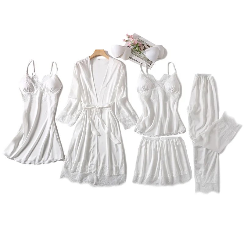 Пижама женская, кружевная, атласная, 5 предметов
Пижама женская, кружевная, атласная, 5 предметов