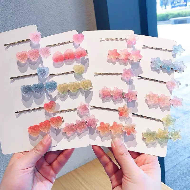 Sweet~Fantasy girl starry sky soft candy hairpin one word clip cute hairpin side clip five-pointed star love female gift
Sweet~Fantasy girl starry sky soft candy hairpin one word clip cute hairpin side clip five-pointed star love female gift