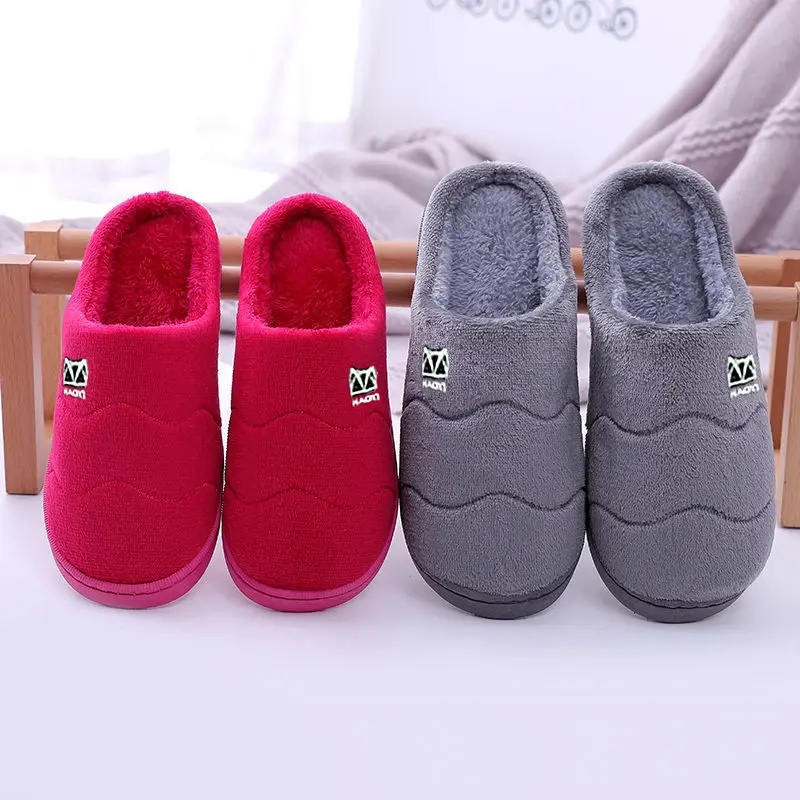 Женские зимние домашние тапочки унисекс обувь Нескользящая мягкая зимняя обувь для дома для спальни пары мужские Тапочки 
Женские зимние домашние тапочки унисекс обувь Нескользящая мягкая зимняя обувь для дома для спальни пары мужские Тапочки