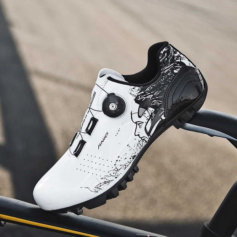 Men and women road mountain bike self-locking couple non-slip lightweight bicycle shoes zapatillas ciclismo mtb size 37-46
Men and women road mountain bike self-locking couple non-slip lightweight bicycle shoes zapatillas ciclismo mtb size 37-46