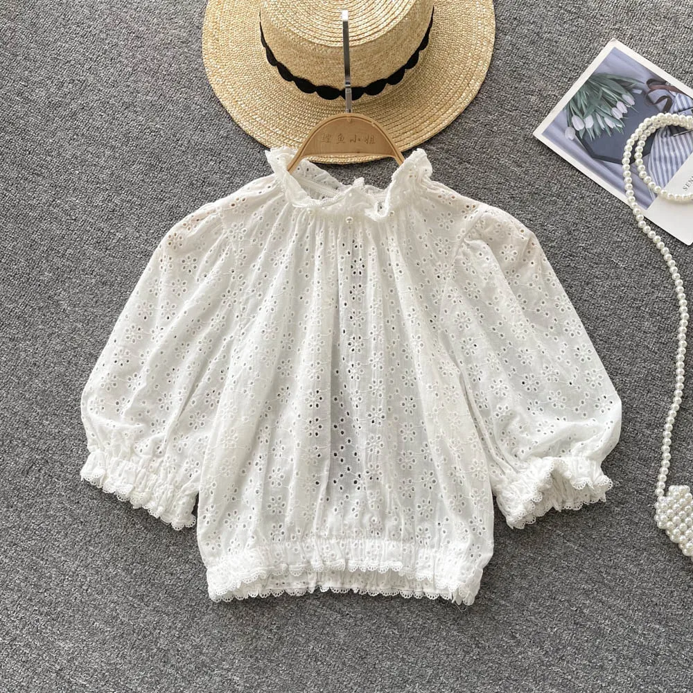 Hollow Embroidery French Shirt 2021 Niche Design Hollow Open Back Short Puff Sleeve Western Style Shirt
Hollow Embroidery French Shirt 2021 Niche Design Hollow Open Back Short Puff Sleeve Western Style Shirt
