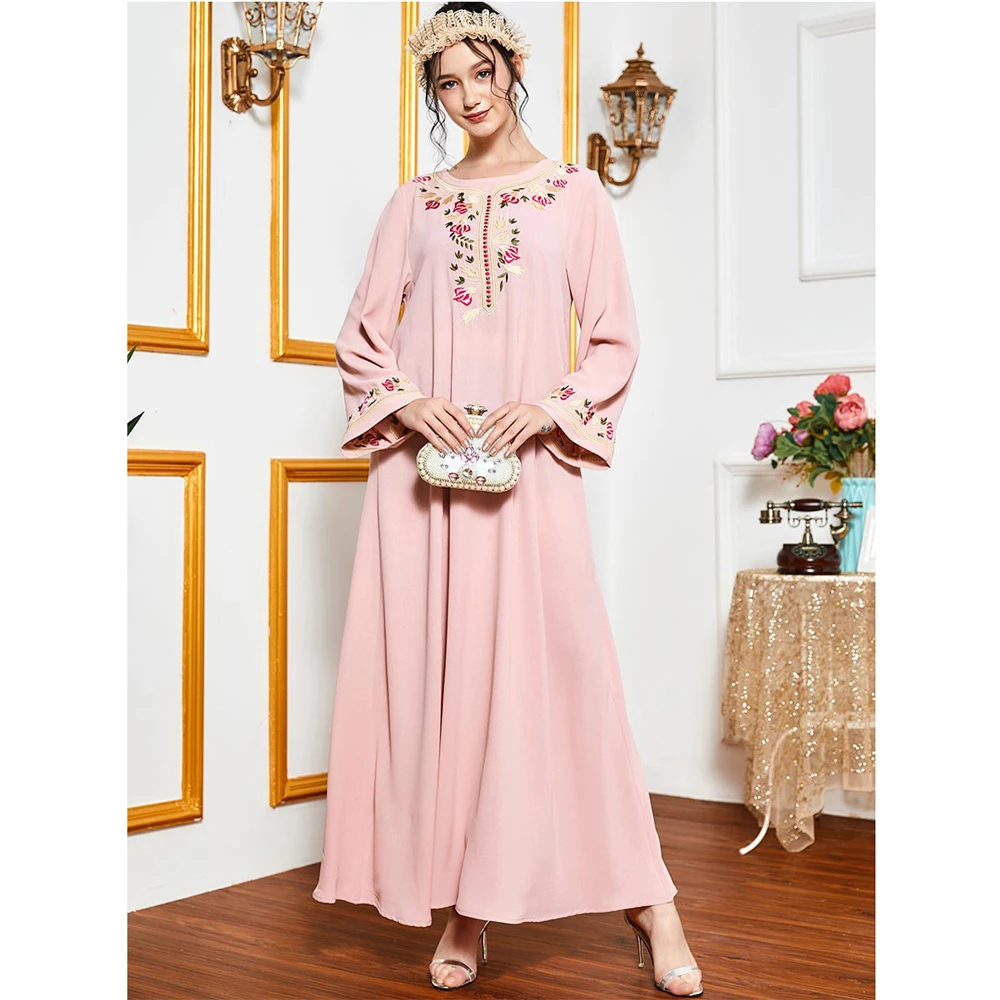 Abaya Muslim Women Embroidery Arab Jilbab Plus Size Maxi Robe Ramadan Islamic Long Sleeve Gown Autumn Elegant Party Evening New
Abaya Muslim Women Embroidery Arab Jilbab Plus Size Maxi Robe Ramadan Islamic Long Sleeve Gown Autumn Elegant Party Evening New