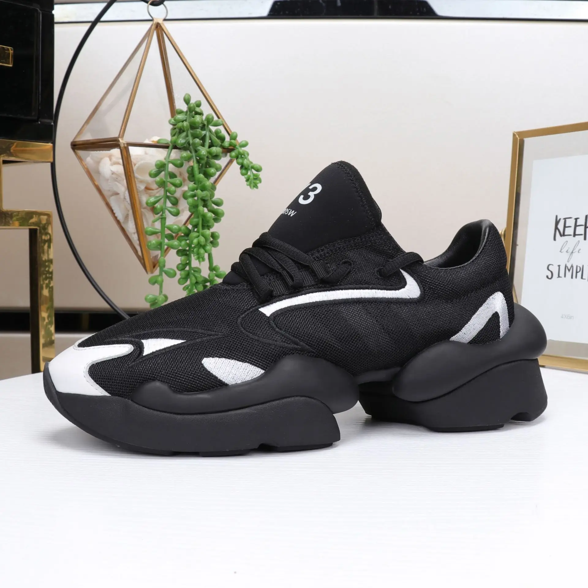 2021ss High Street Brand Y3FODSW Breathable Couple Clunky Sneaker Men's Casual Shoes Male Sneakers Shoes for Men Streetwear
2021ss High Street Brand Y3FODSW Breathable Couple Clunky Sneaker Men's Casual Shoes Male Sneakers Shoes for Men Streetwear