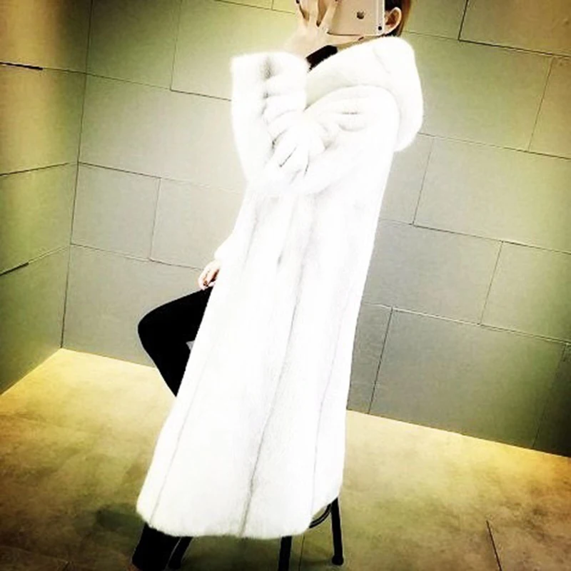 Women's Mid-length Faux Fur Coat 2020 Autumn Winter New Mink Fur Coat Soft Warm Whole Mink Hooded Lady Elegant Outwear
Women's Mid-length Faux Fur Coat 2020 Autumn Winter New Mink Fur Coat Soft Warm Whole Mink Hooded Lady Elegant Outwear