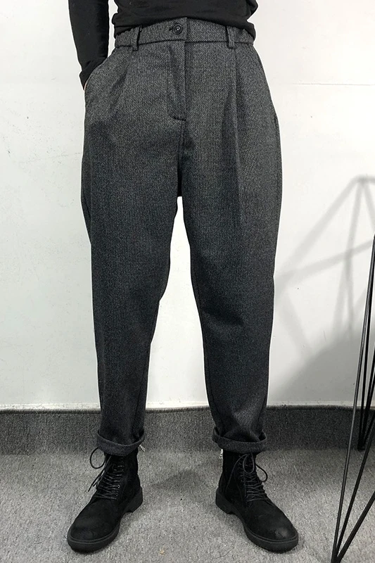 M-3XL!Winter original custom fashion men's simple and loose old gray tooling trousers with leggings casual wild tapered pants.
M-3XL!Winter original custom fashion men's simple and loose old gray tooling trousers with leggings casual wild tapered pants.