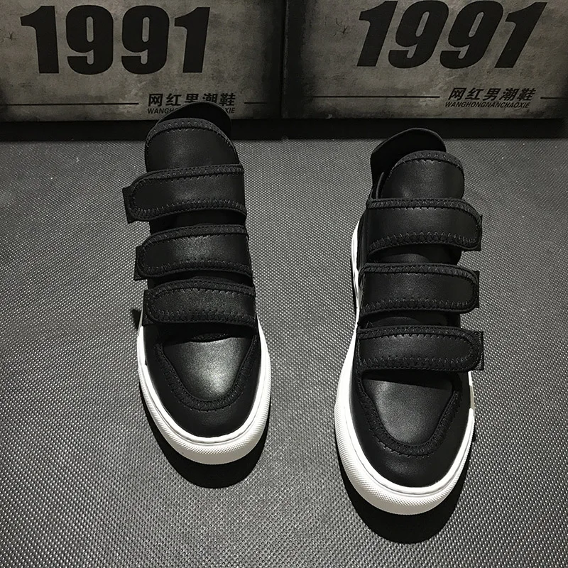 Fashion Men's High Top Black White Flat Casual Sneakers Male Shoes Round Toe L23
Fashion Men's High Top Black White Flat Casual Sneakers Male Shoes Round Toe L23