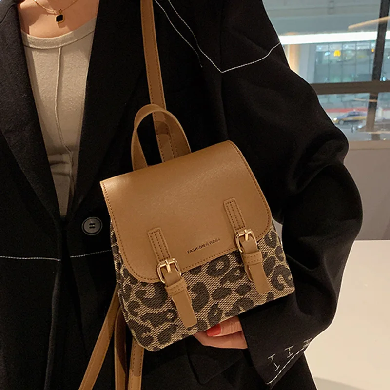 Fashion Woman Backpack Pu Leather Leopard Small Backpack Bags for Teenagers Girls 2021 Simple New Designer Hand Shoulder Bags
Fashion Woman Backpack Pu Leather Leopard Small Backpack Bags for Teenagers Girls 2021 Simple New Designer Hand Shoulder Bags