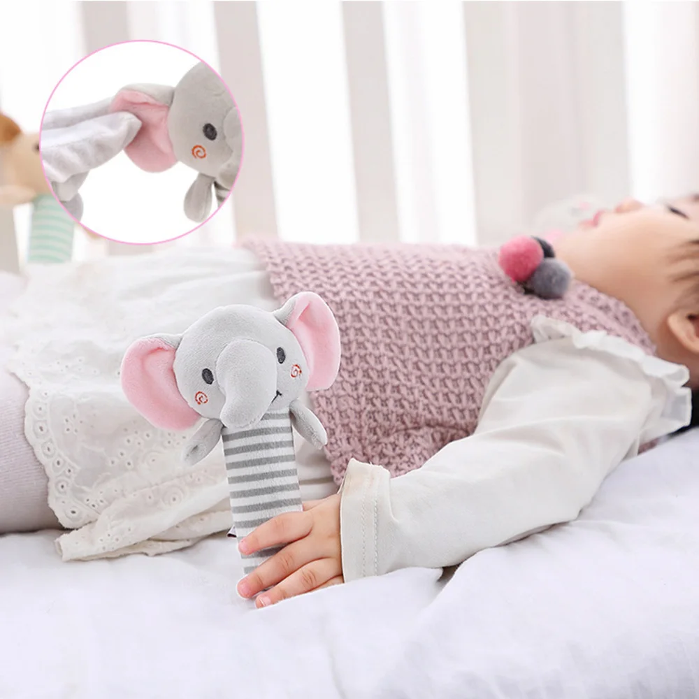 1PC Baby Bed Bell Cartoon Animal Handbell 0-3 Years Old Puzzle Soothing Bed Bell Grabing Stick for Kids Playi
1PC Baby Bed Bell Cartoon Animal Handbell 0-3 Years Old Puzzle Soothing Bed Bell Grabing Stick for Kids Playi