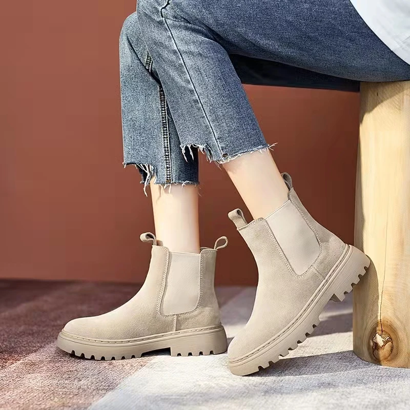 Fashion Women Chelsea Boots Chunky Boots Winter Shoes Cow Suede Ankle Boots Black Female Autumn Fashion Platform Booties
Fashion Women Chelsea Boots Chunky Boots Winter Shoes Cow Suede Ankle Boots Black Female Autumn Fashion Platform Booties