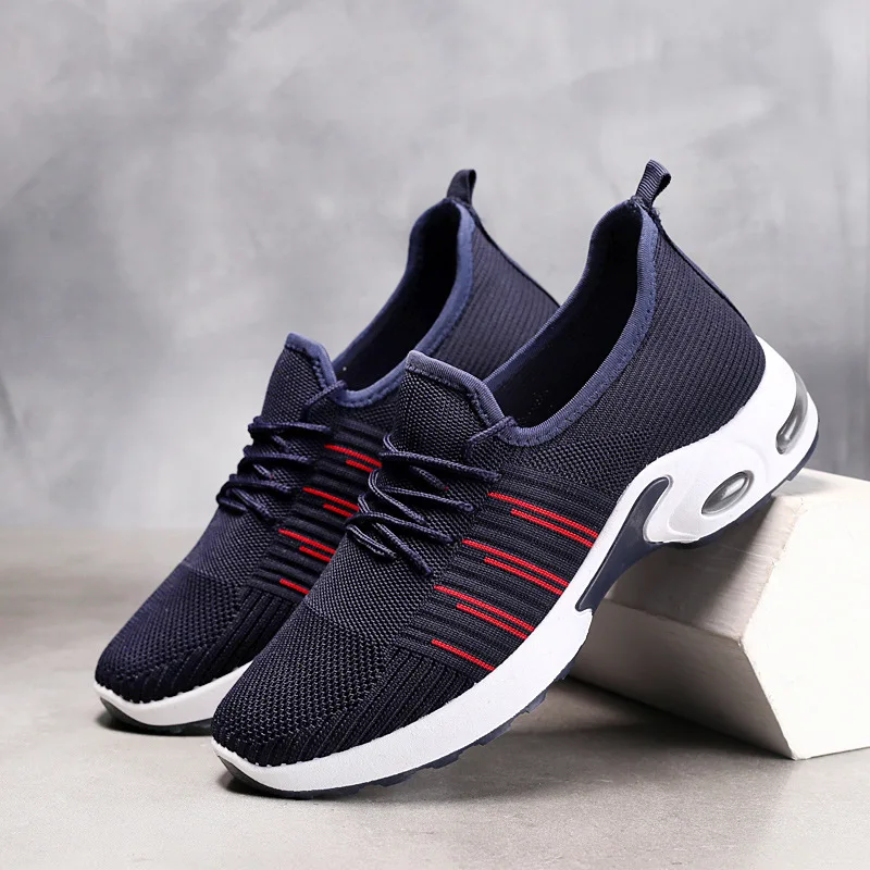 Men's shoes flying woven mesh shoes breathable spring 2021 new non-slip soft bottom casual running shoes trend sports shoes men 
Men's shoes flying woven mesh shoes breathable spring 2021 new non-slip soft bottom casual running shoes trend sports shoes men