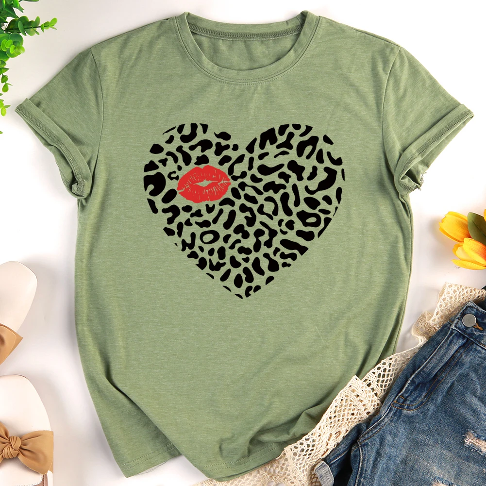 Leopard Heart Red Lip Print T-shirt Neutral Casual Tops Tee Love Valentine Day Gift for Women Men S-XXXL
Leopard Heart Red Lip Print T-shirt Neutral Casual Tops Tee Love Valentine Day Gift for Women Men S-XXXL