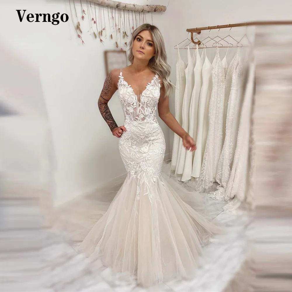 Verngo Sexy Spaghetti Straps Mermaid Wedding Dress Lace Applique Tulle Sweep Train Modern Bridal Gowns Custom Vestido de noiva
Verngo Sexy Spaghetti Straps Mermaid Wedding Dress Lace Applique Tulle Sweep Train Modern Bridal Gowns Custom Vestido de noiva