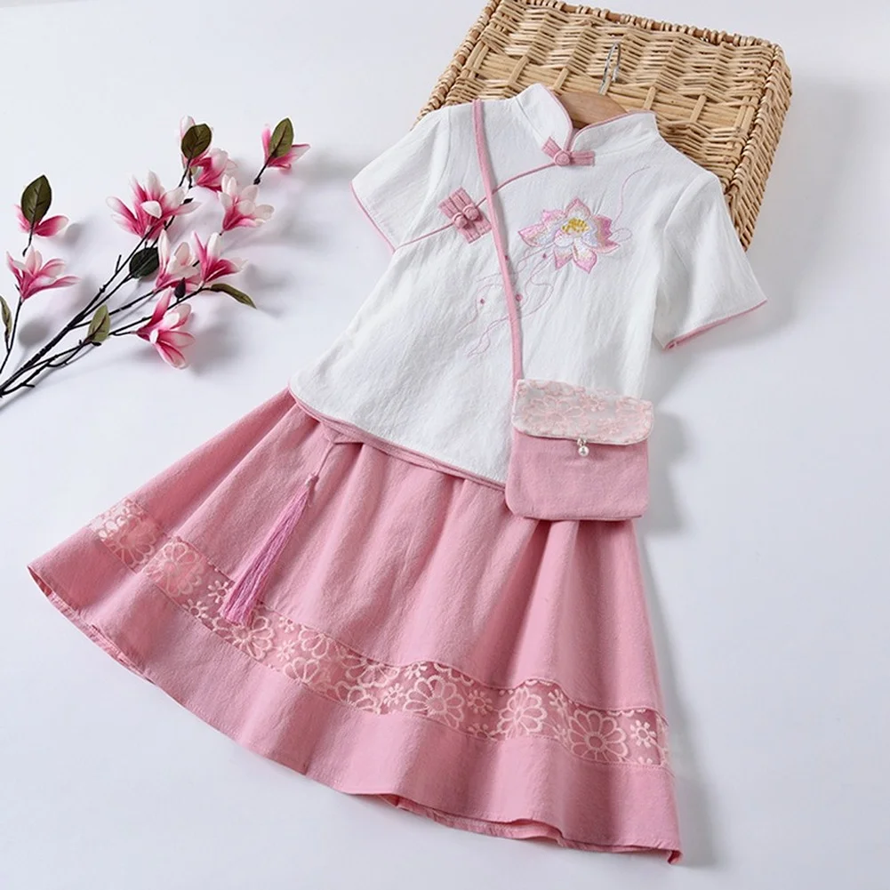New Girls Dresses 2021 Summer Princess Dress Children's Hanfu Cheongsam Girls Large and Medium Children's Dress
New Girls Dresses 2021 Summer Princess Dress Children's Hanfu Cheongsam Girls Large and Medium Children's Dress