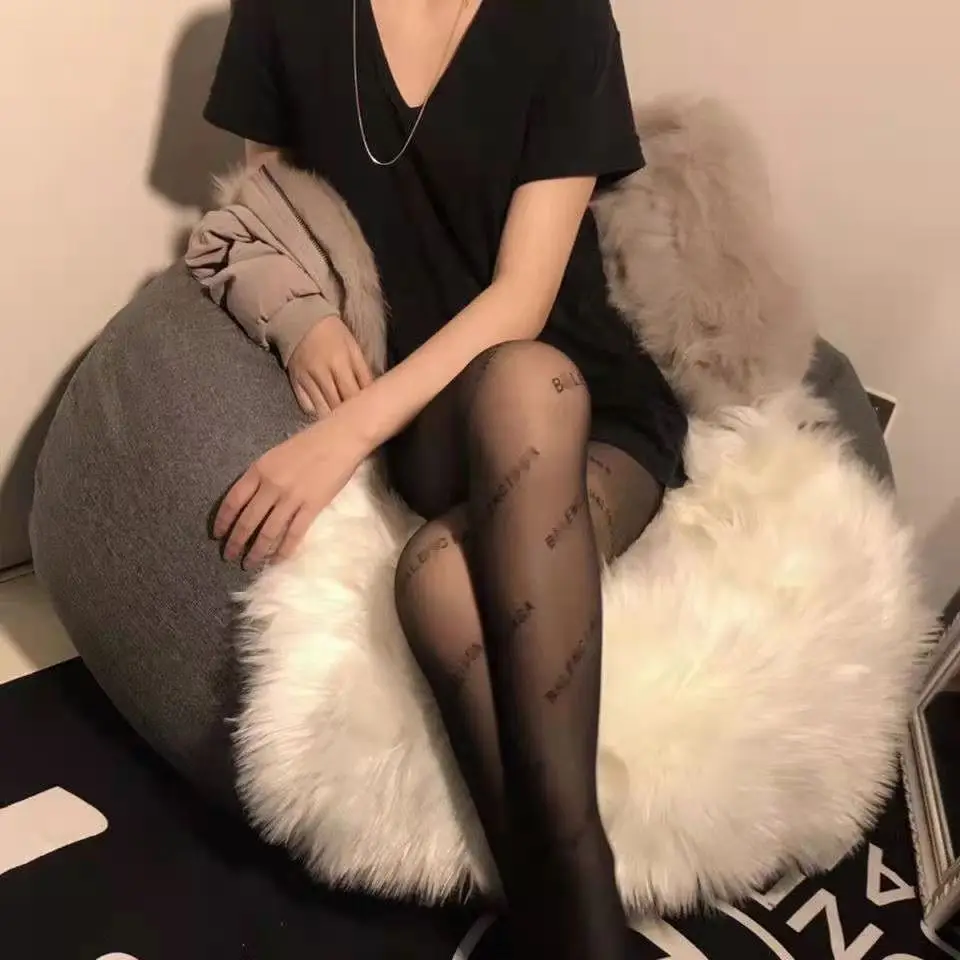 1Pcs Fashion Sexy Letter Nylon Pantyhose Sexy Tights Ladies Slim Long Stockings Temptation Lingerie Hosiery Thigh High Stockings
1Pcs Fashion Sexy Letter Nylon Pantyhose Sexy Tights Ladies Slim Long Stockings Temptation Lingerie Hosiery Thigh High Stockings