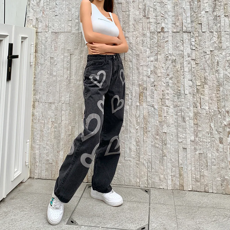 Casual strretwear love print black jeans patns Women summer high waist straight jeans Vintage ladies denim pants jeans oversize
Casual strretwear love print black jeans patns Women summer high waist straight jeans Vintage ladies denim pants jeans oversize
