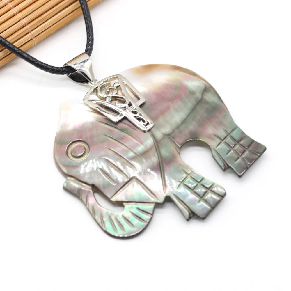 New Hot Sale Natural Shell Alloy Pendant Lucky Elephant Exquisite Necklace Jewelry Men and Women Couples Banquet Gifts 50x50mm
New Hot Sale Natural Shell Alloy Pendant Lucky Elephant Exquisite Necklace Jewelry Men and Women Couples Banquet Gifts 50x50mm