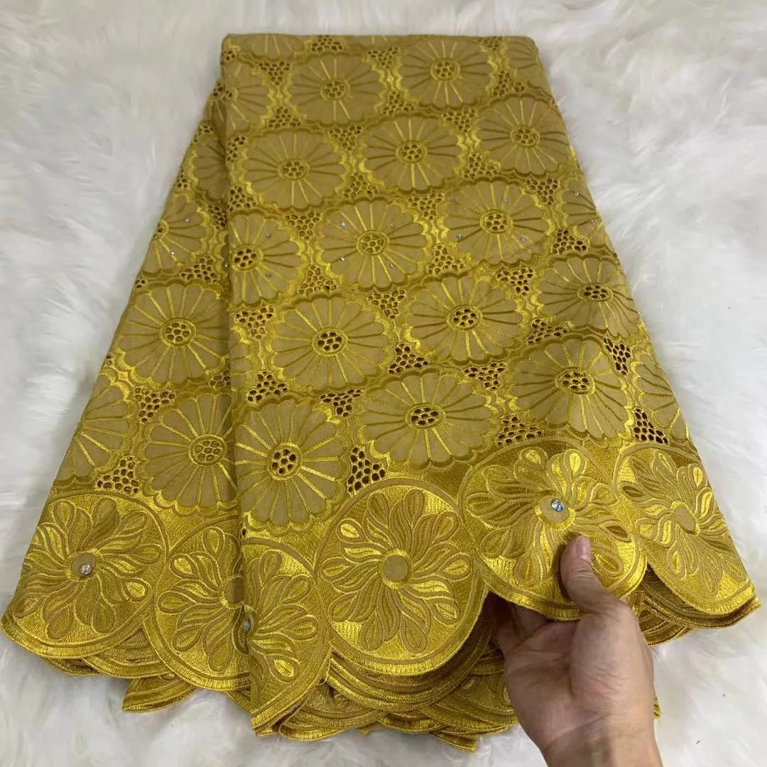 Latest Fashion 2022 Senegal African Stones Embroidered Lace Fabric Elegant Women Rhinestones 100% Cotton Evening Party Sewing
Latest Fashion 2022 Senegal African Stones Embroidered Lace Fabric Elegant Women Rhinestones 100% Cotton Evening Party Sewing
