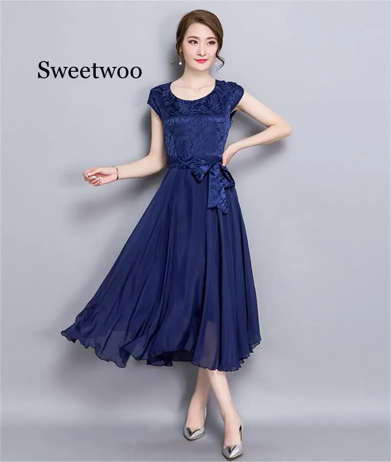 2020 Summer New Fashion V-neck Short Sleeve Slim Fashion Office Lady Dresses Elegant Solid Silk Female Dress Blue Red
2020 Summer New Fashion V-neck Short Sleeve Slim Fashion Office Lady Dresses Elegant Solid Silk Female Dress Blue Red