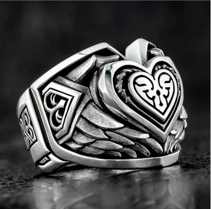 Retro love men's ring European and American punk style heart-shaped feather holding heart ring trend hip hop jewelry size 6-13
Retro love men's ring European and American punk style heart-shaped feather holding heart ring trend hip hop jewelry size 6-13
