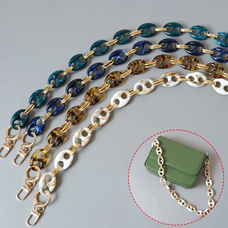 European American Thick Chain Shoulder Strap Acrylic Multicolor All-match Shoulder Strap Retro Mixed Golden Pig Nose Bag Strap
European American Thick Chain Shoulder Strap Acrylic Multicolor All-match Shoulder Strap Retro Mixed Golden Pig Nose Bag Strap