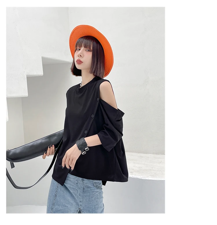 2021 Summer Black Short-Sleeved Women T-shirt Ladies Irregular Off-the-Shoulder Top Tees Fashion Simple Cotton Loose Base Shirt
2021 Summer Black Short-Sleeved Women T-shirt Ladies Irregular Off-the-Shoulder Top Tees Fashion Simple Cotton Loose Base Shirt