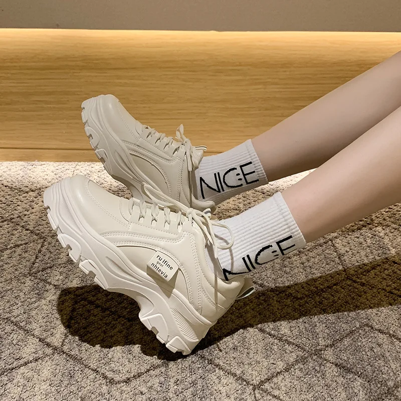 Women's Breathable And Versatile INS Fashionable New Increased Heighten Sports Shoes Thick Soled Candy Color Female Sneakers
Women's Breathable And Versatile INS Fashionable New Increased Heighten Sports Shoes Thick Soled Candy Color Female Sneakers