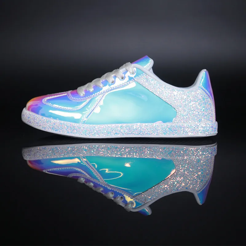 Fashion Sneakers Women Flats Shoes Casual Outdoor Walking Shoes Woman Lace-up Gold Glitter Ladies Shoes Zapatos Mujer
Fashion Sneakers Women Flats Shoes Casual Outdoor Walking Shoes Woman Lace-up Gold Glitter Ladies Shoes Zapatos Mujer