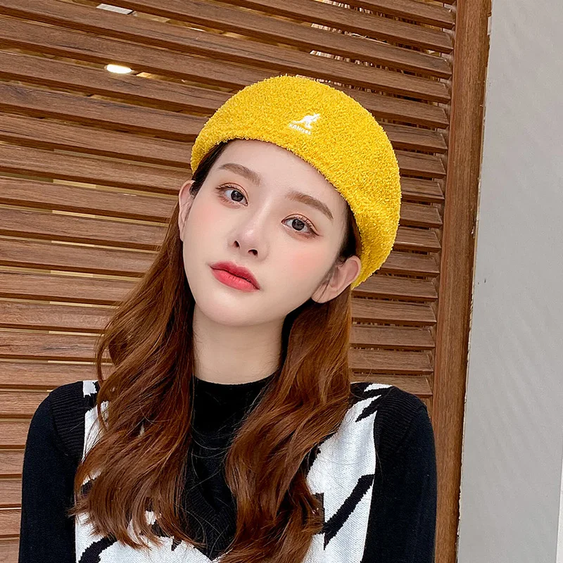 Autumn Winter Kids Warm Hot Rivets Beanie Hats For Women Man Artist Boina Caps Send Friend Solid Color Elegant Lady Winter Caps
Autumn Winter Kids Warm Hot Rivets Beanie Hats For Women Man Artist Boina Caps Send Friend Solid Color Elegant Lady Winter Caps