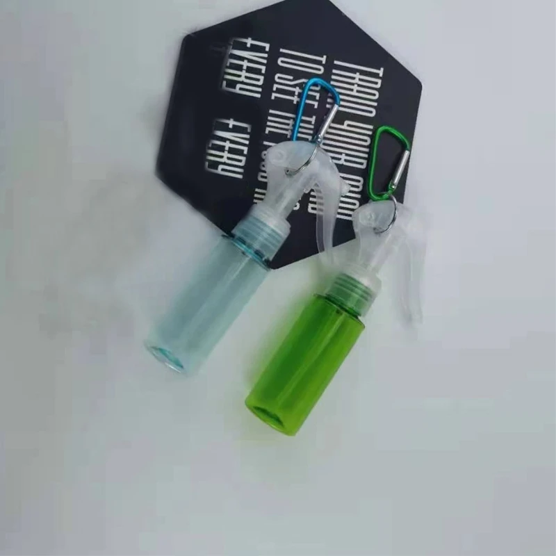 Portable Plastic Spray Bottle Keychain Holder 60ml Empty Mist Spray Bottles for Cleaning Solutions Q81B
Portable Plastic Spray Bottle Keychain Holder 60ml Empty Mist Spray Bottles for Cleaning Solutions Q81B