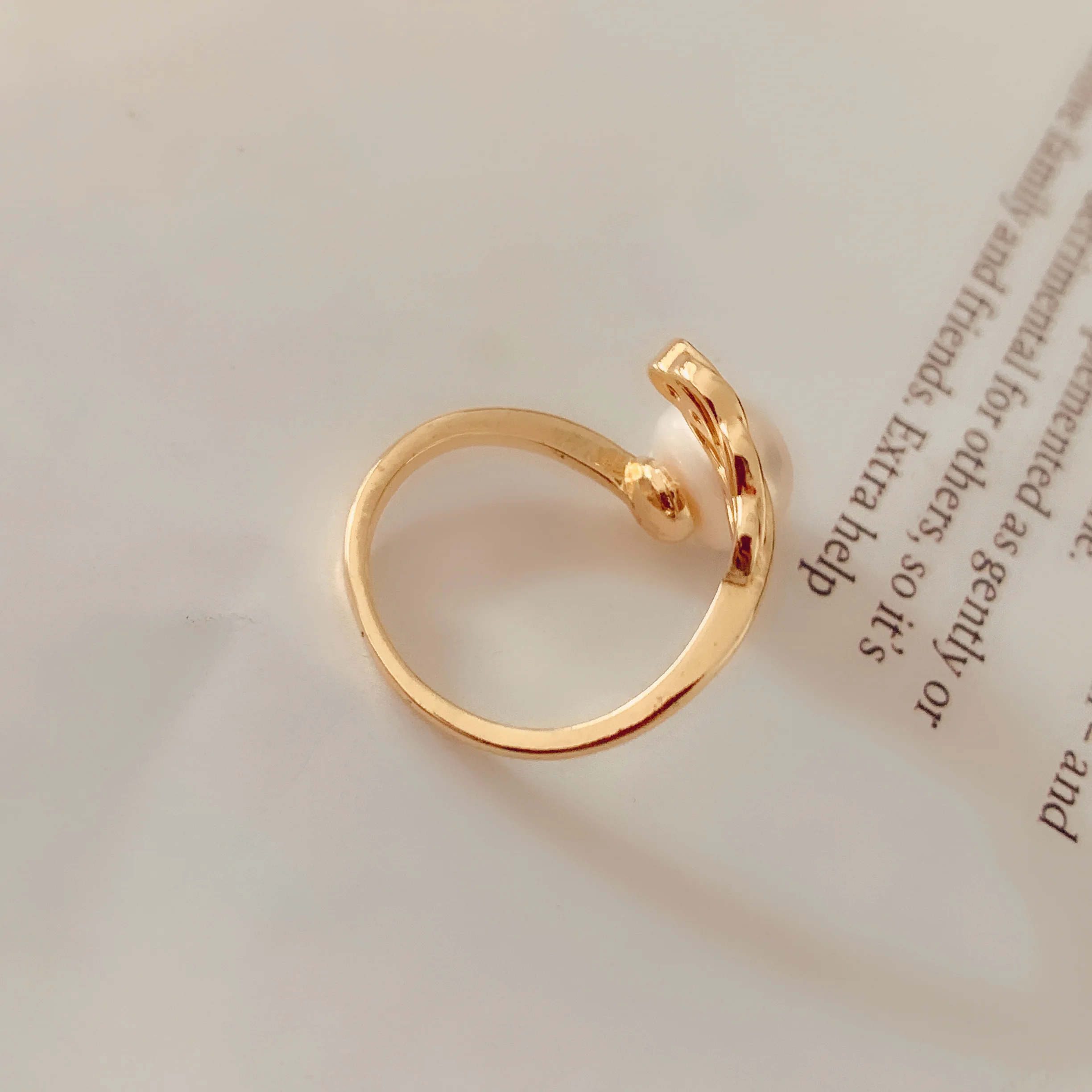 Natural Pearl Ring Female Adjustable Size 14K Gold Opening Women's Ring Party Anniversary Gift Jewelry Hong Kong Goldway
Natural Pearl Ring Female Adjustable Size 14K Gold Opening Women's Ring Party Anniversary Gift Jewelry Hong Kong Goldway