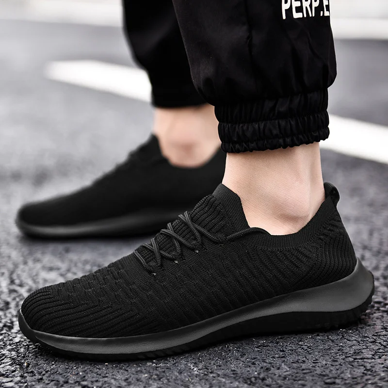 Lightweight Sports Shoes Women's Mesh Breathable All-match Casual Running Shoes 2021 New Spring And Autumn
Lightweight Sports Shoes Women's Mesh Breathable All-match Casual Running Shoes 2021 New Spring And Autumn